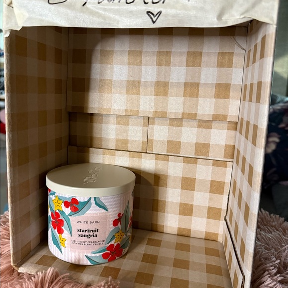 White Barn Starfruit Sangria Candle - Red and Yellow Floral - Picture 2 of 4